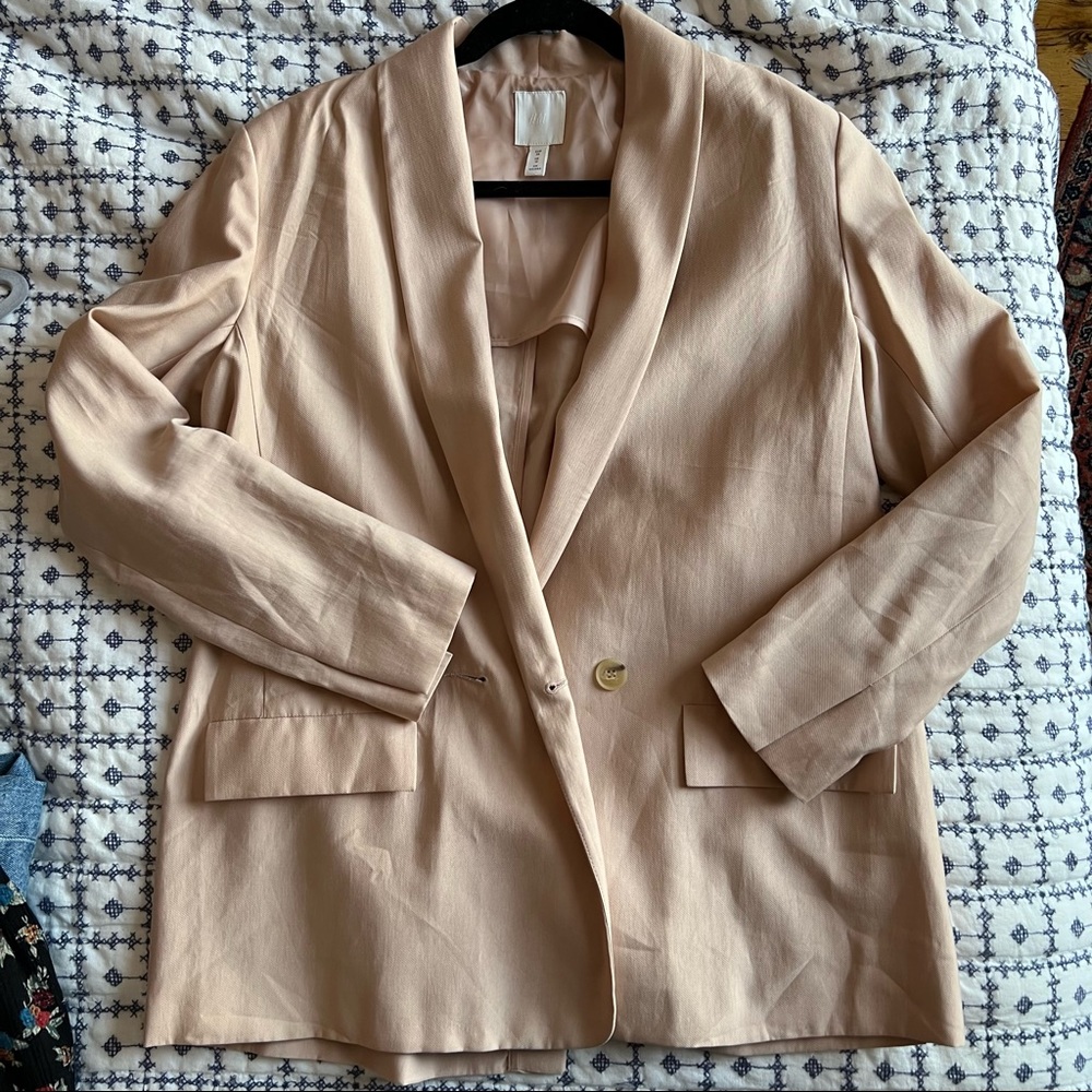H&M Oversized Lightweight Blazer